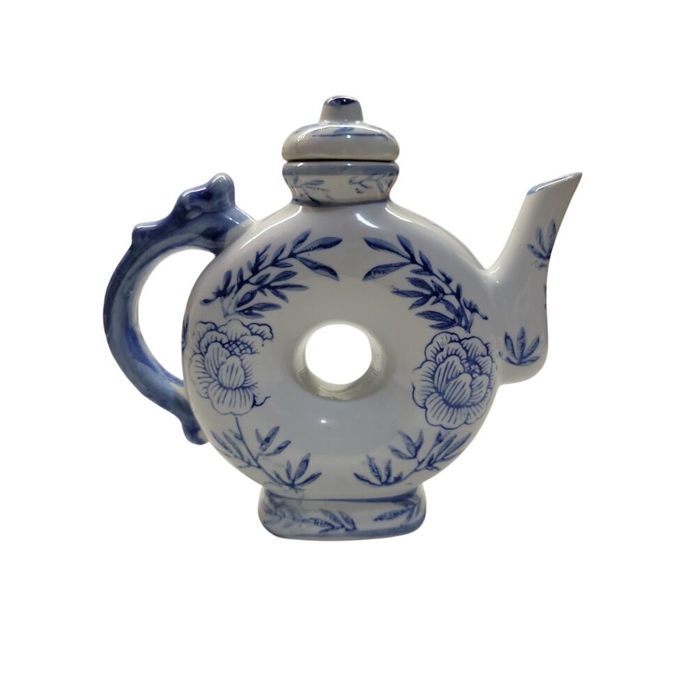 Vintage Chinoiserie Doughnut Donut Shape Oriental Teapot Blue White Deco 7.5”